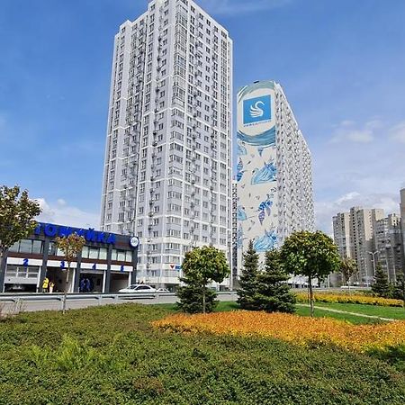 Apartments Swan Lake Kiew Exterior foto