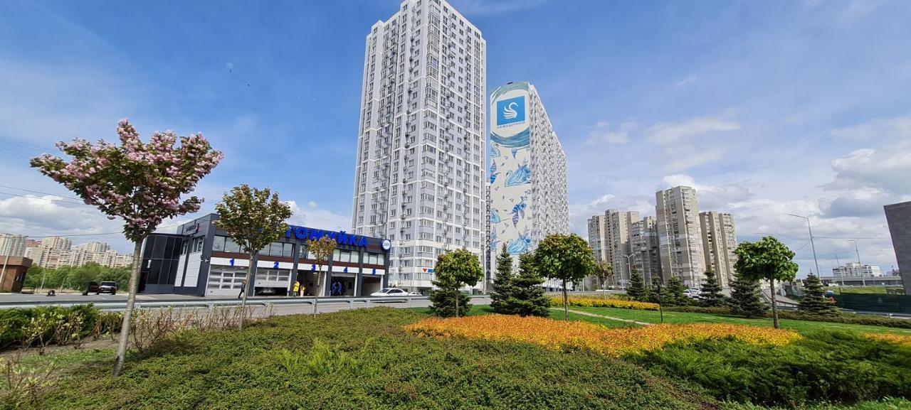 Apartments Swan Lake Kiew Exterior foto